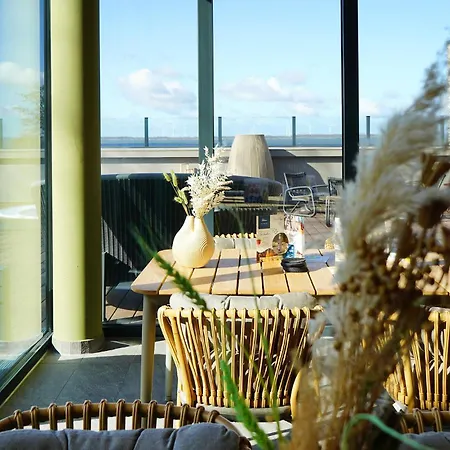 Ferienhaus Amazing In Lembruch-dmmer With 3 Bedrooms, Sauna&wifi *